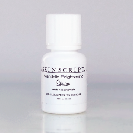 Mandelic Brightening Serum (sample)
